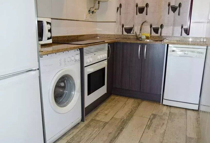 Apartamentos Mirador Del Castillo 3000