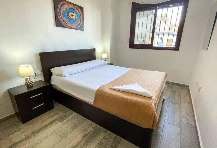 Apartamentos Mirador Del Castillo 3000