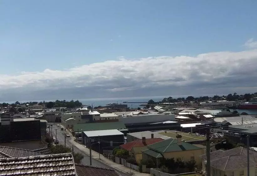 مبيت وإفطار The Grand On Macfie