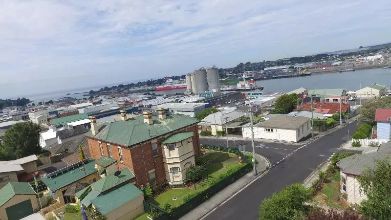 مبيت وإفطار The Grand On Macfie