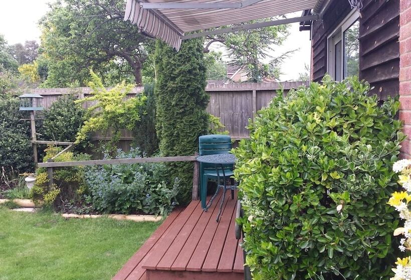 Bed and Breakfast The Old Magistrates Court