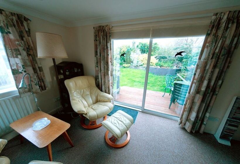 Bed and Breakfast The Old Magistrates Court