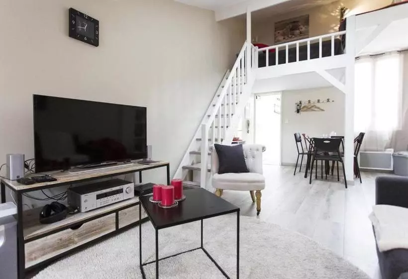 Free Parking   Self Checkin   Wifi   Duplex La Fusterie   Superbordeaux