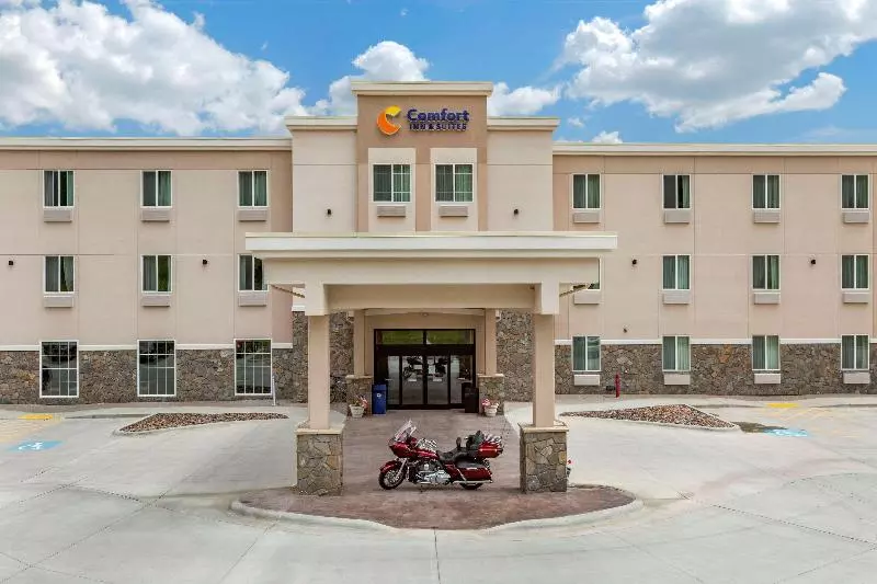 Hotel Comfort Inn & Suites Near Mt. Rushmore