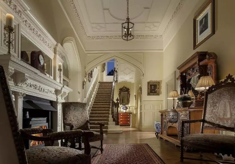 Otel Crossbasket Castle