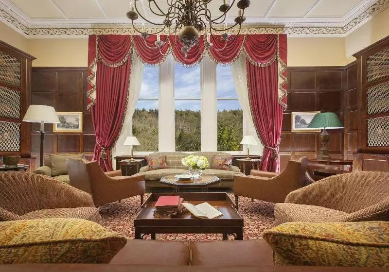 Otel Crossbasket Castle