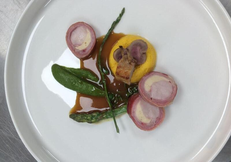 ホテル Crossbasket Castle