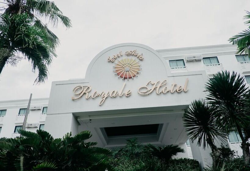 בית מלון כפרי East Asia Royale