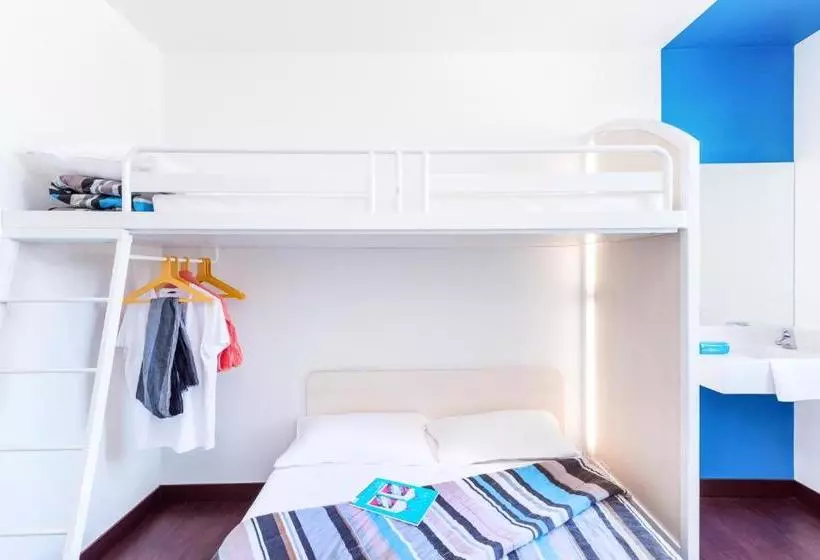 Отель F1 Lille Sud Centre Commercial Douai Flers