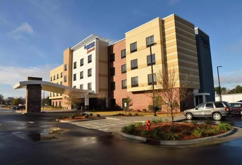 酒店 Fairfield Inn & Suites By Marriott Dunn I 95