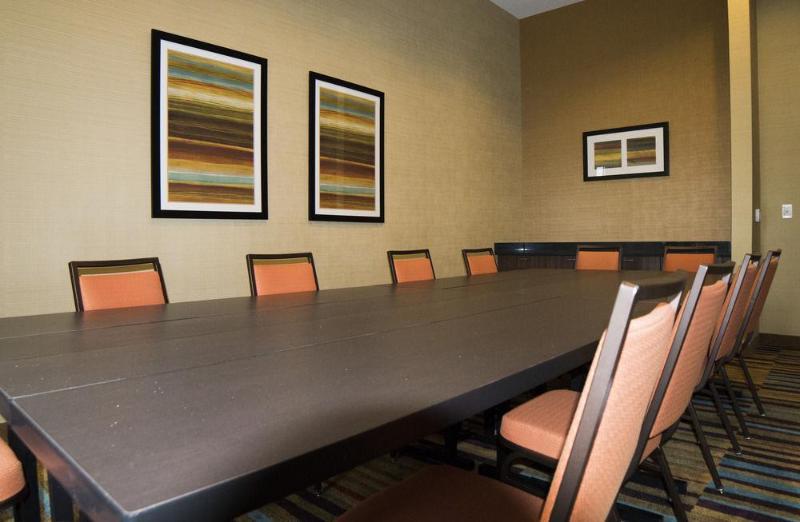 ホテル Fairfield Inn & Suites By Marriott Dunn I 95