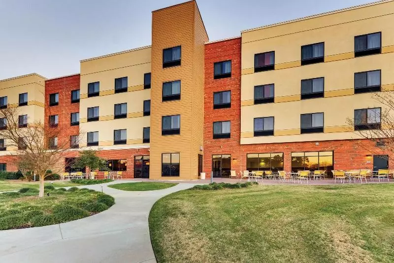 酒店 Fairfield Inn & Suites By Marriott Dunn I 95