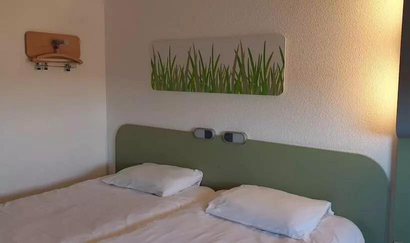 Hotel Ibis Budget Macon Nord