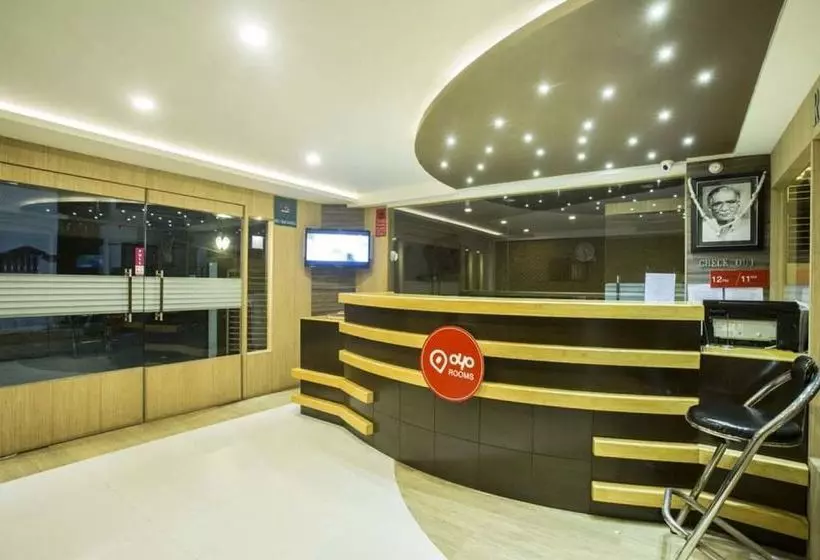 בית מלון כפרי Oyo Rooms Pradhan Nagar