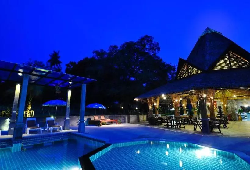 هتل Samui Honey Suite