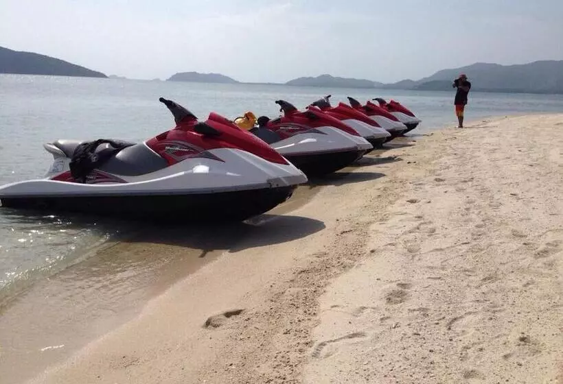 هتل Samui Honey Suite