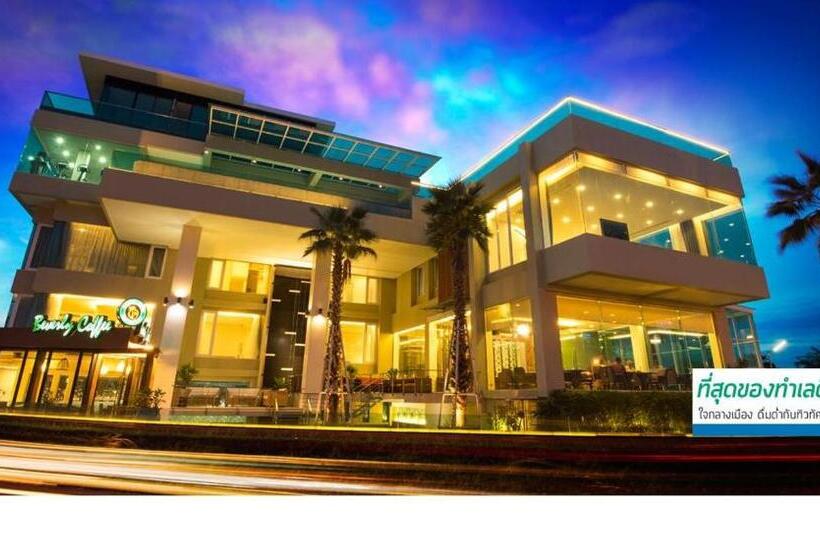 Отель The Beverly Hills