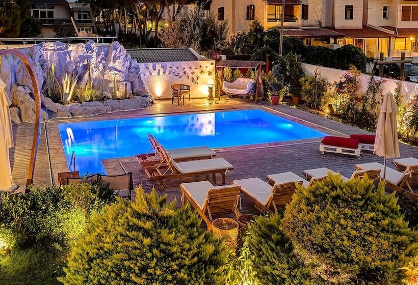 هتل Villa Kore Cesme