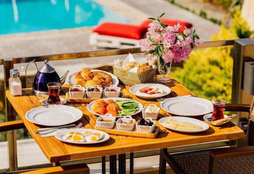 هتل Villa Kore Cesme