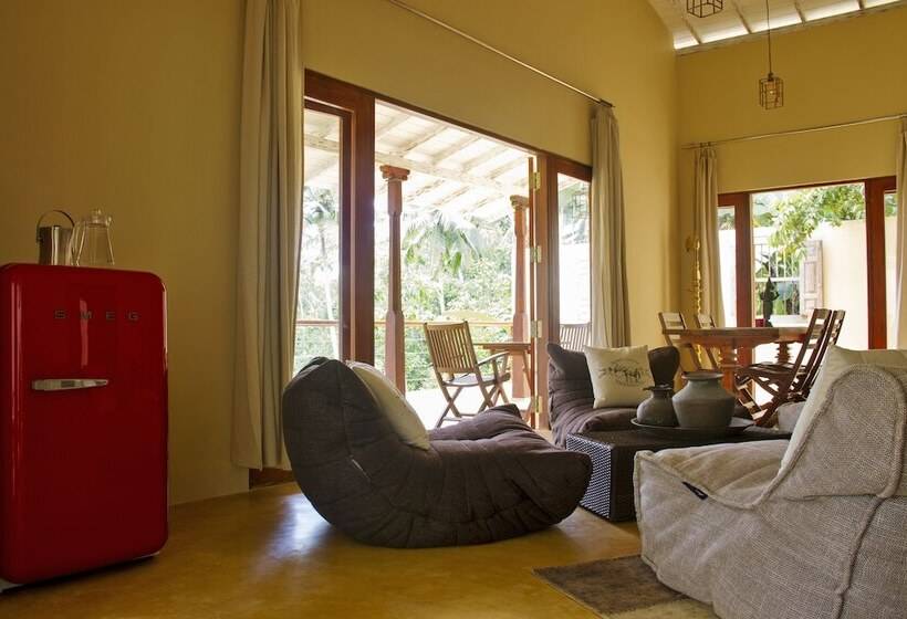 Kumara Luxury Villa