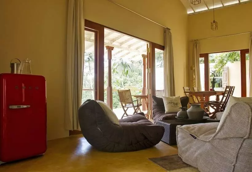 Kumara Luxury Villa
