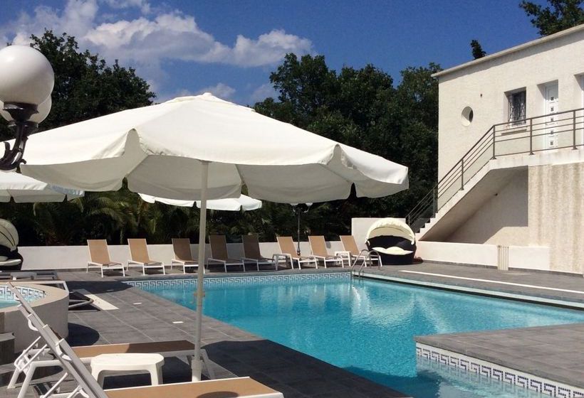 Le Clos Des Vendanges