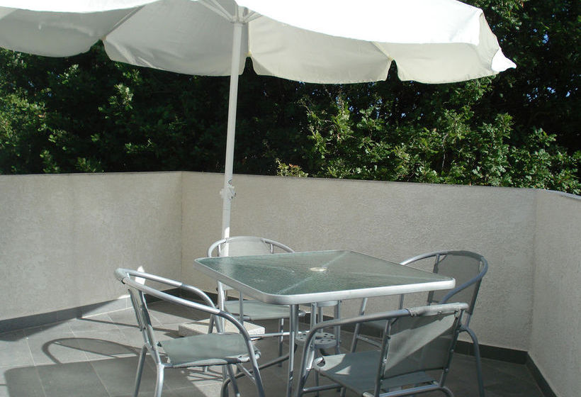 Le Clos Des Vendanges