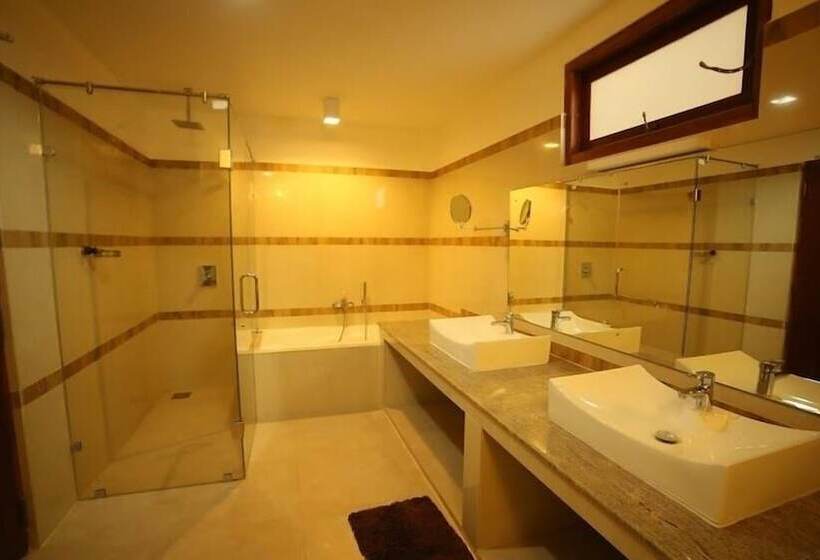 Minn Gee Resort Passikuda