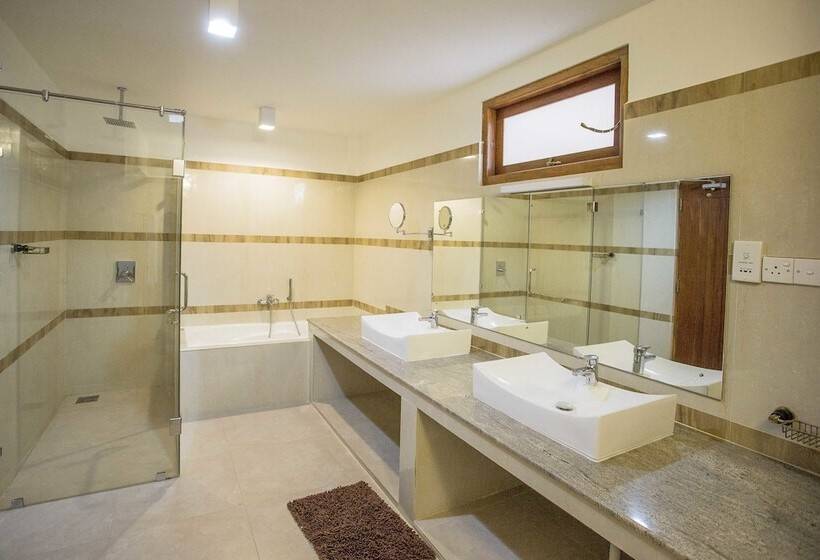 Minn Gee Resort Passikuda