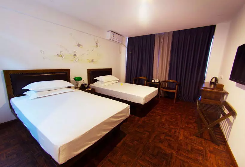 Nostalgia Hotel Temple Of Heaven Beijing