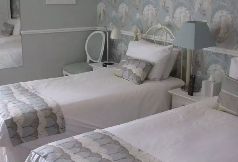 Пансион Holnicote House