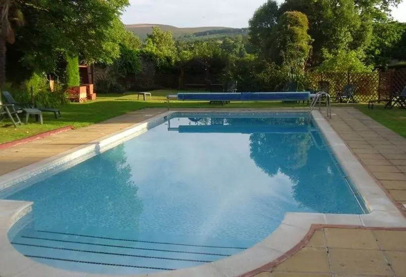 Пансион Holnicote House