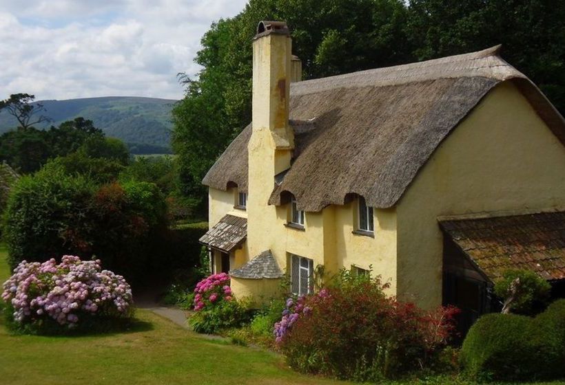 Пансион Holnicote House