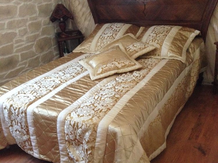 بنسيون Le Mas De La Talaudière