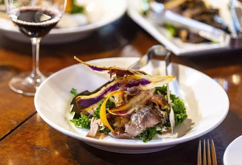 Reillys Wines Heritage Cottages