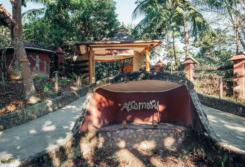 אתר נופש Atremaru Jungle Retreat