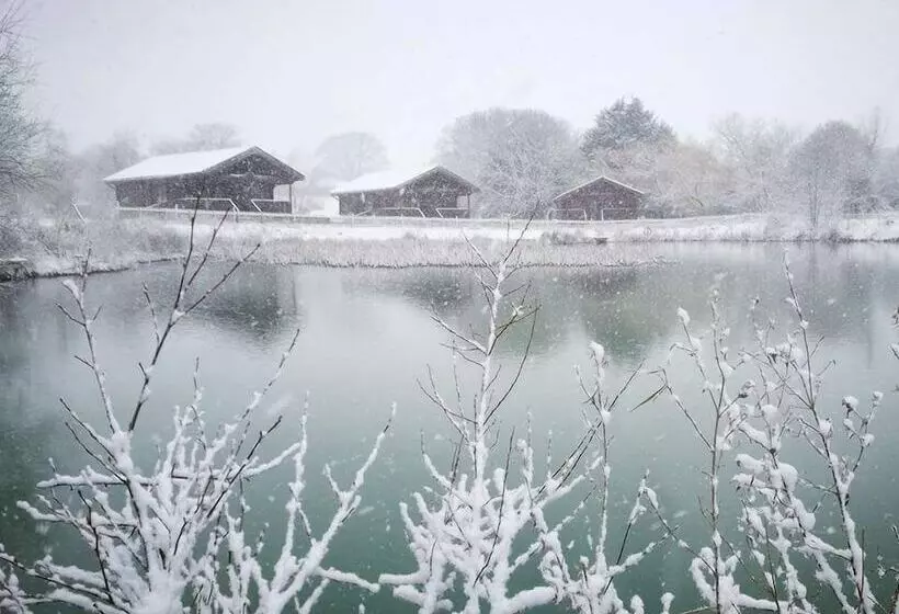 Watermeadow Lakes & Lodges