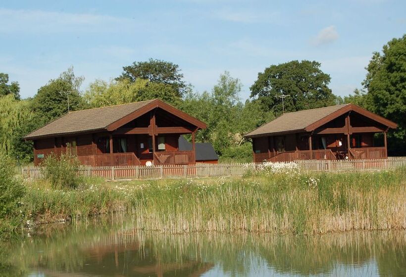 Watermeadow Lakes & Lodges