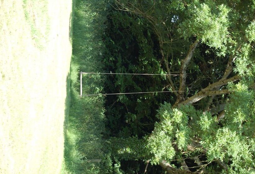 Watermeadow Lakes & Lodges