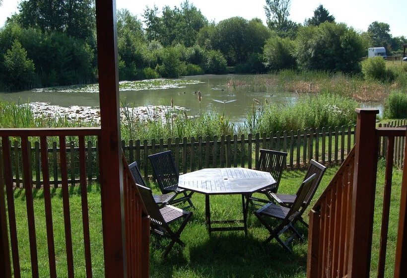 Watermeadow Lakes & Lodges