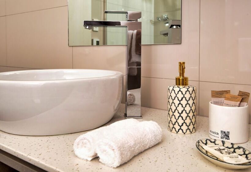 538 Great King Motel