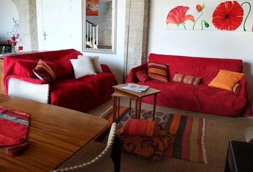 Bed and Breakfast Chez Séverine & Edward