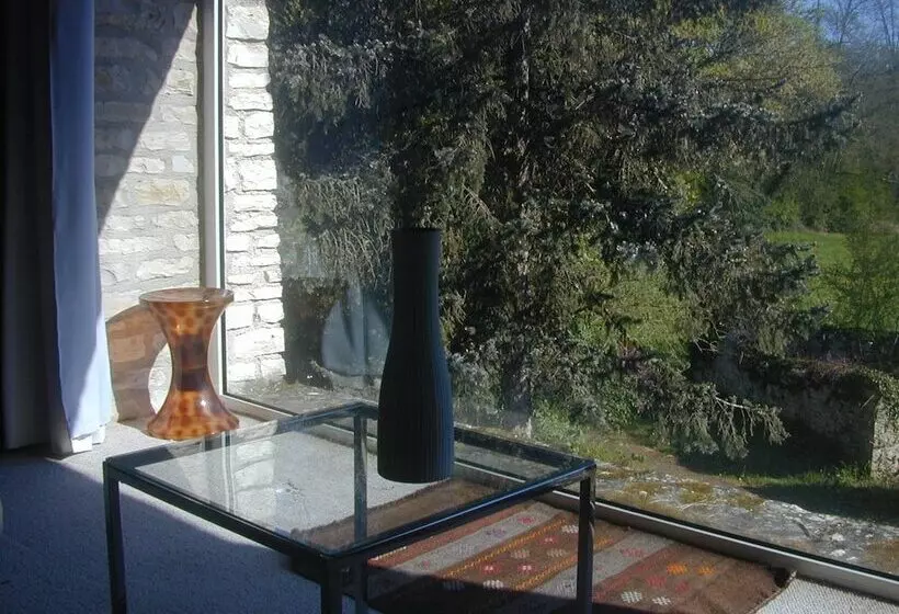 Bed and Breakfast Chez Séverine & Edward