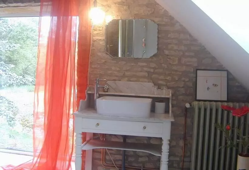 Bed and Breakfast Chez Séverine & Edward