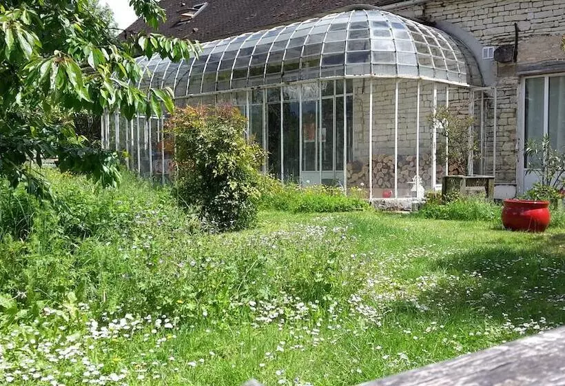 Bed and Breakfast Chez Séverine & Edward