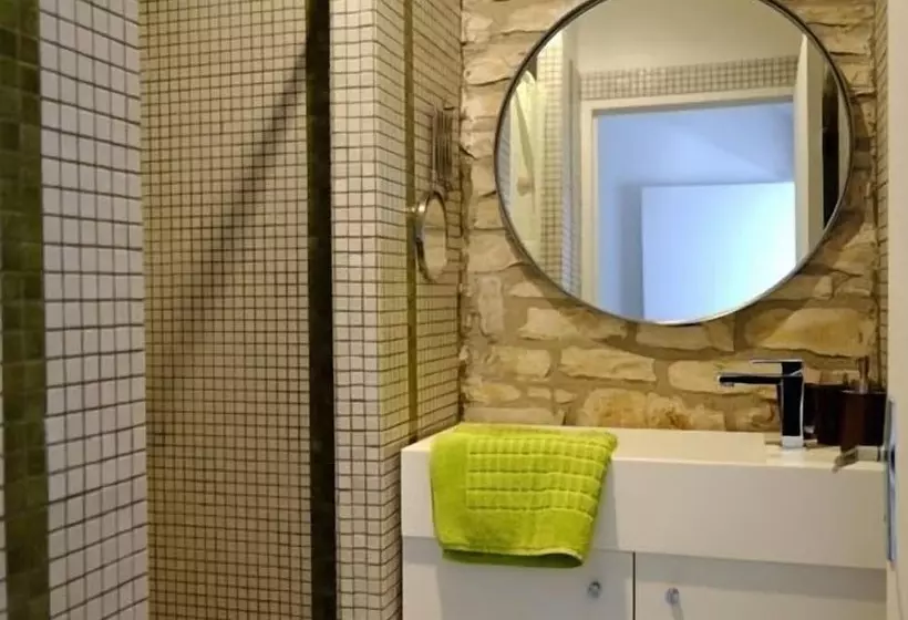 Bed and Breakfast Chez Séverine & Edward