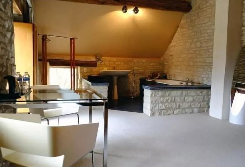 Bed and Breakfast Chez Séverine & Edward