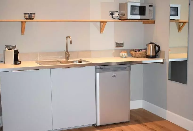 مبيت وإفطار The Steading