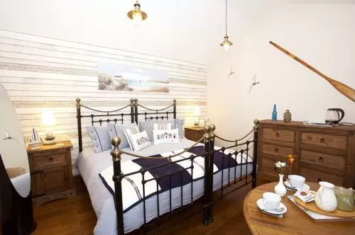 Firs Cottage Bed And Breakfast
