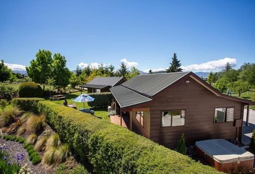 فندق Alpine View Lodge